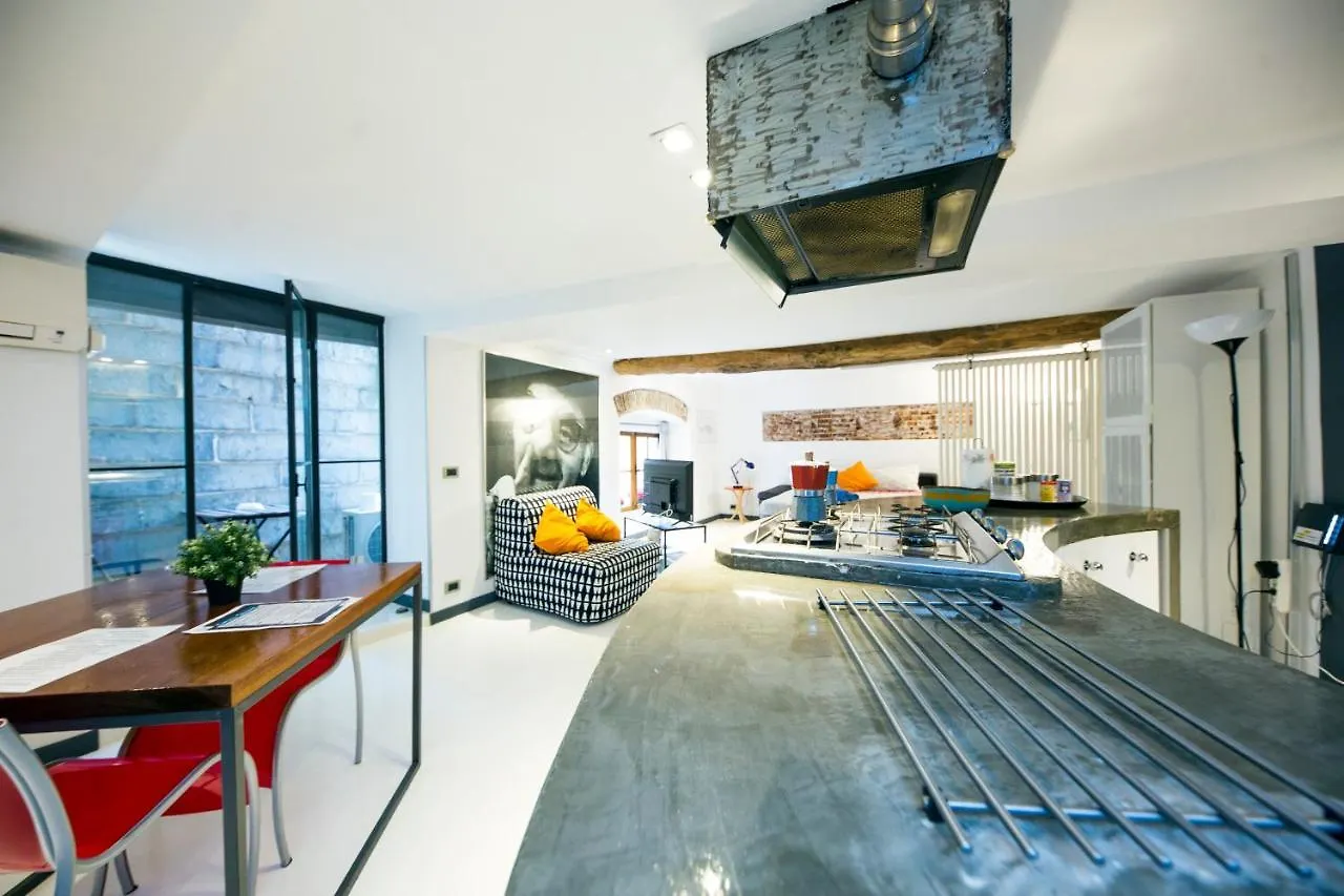 Loft la città vecchia Genova 0*,  Italia