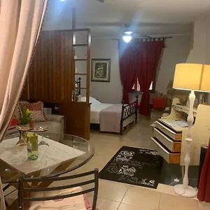 https://domo-reina.hotelsalgherosardinia.com